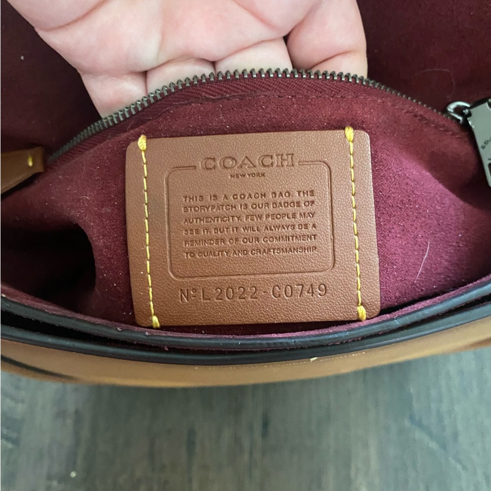 Classic Coach Beat Tan Saddle Crossbody Bag Gradient Brown L2022-C0749 - Picture 5 of 15